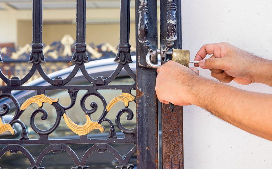 changer serrure portail Verrières-le-Buisson